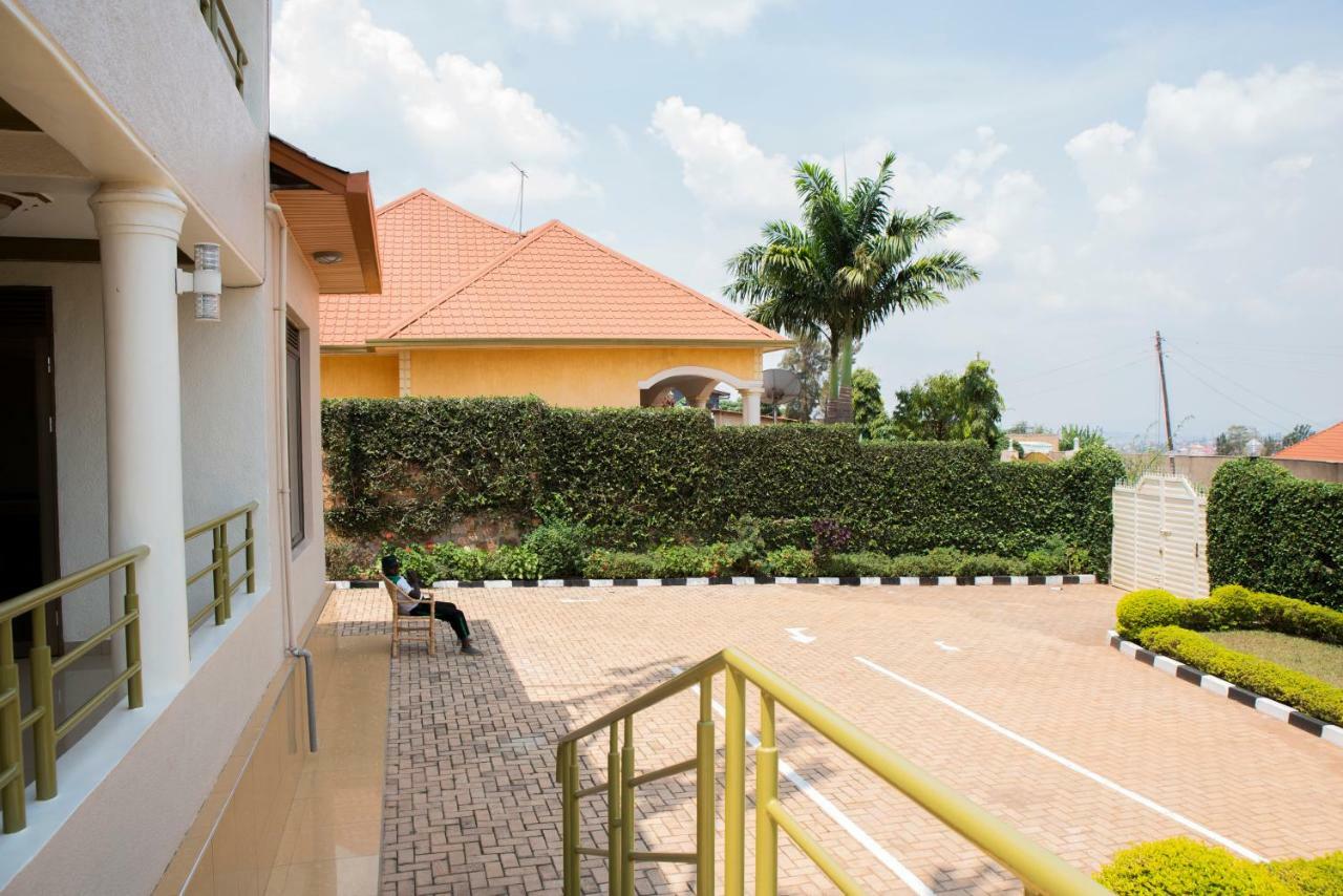 Hostel Kigali Castle Exterior foto
