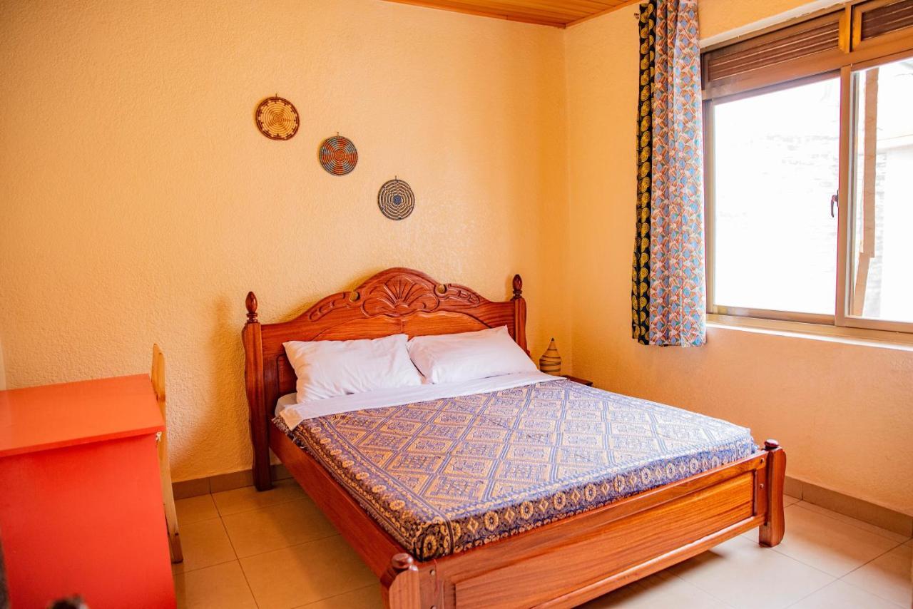 Hostel Kigali Castle Exterior foto